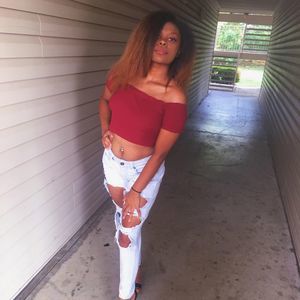 Meet your Posher, Dezarae